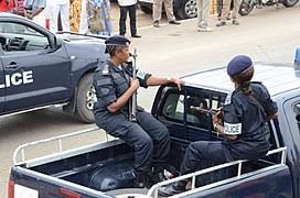 Police nationale : plus de 500 fonctionnaires de police honorés à Yaoundé
